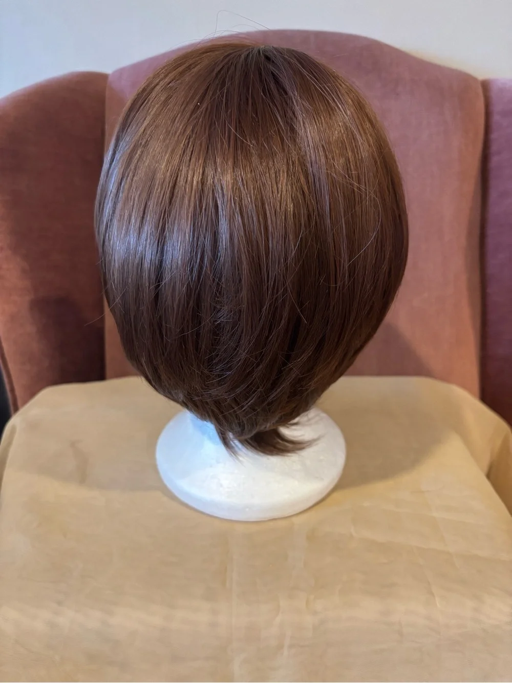 Classic Short Bob Women's Wig - Brown